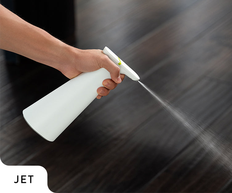 Simplehuman's Sensor Spray with jet setting. 